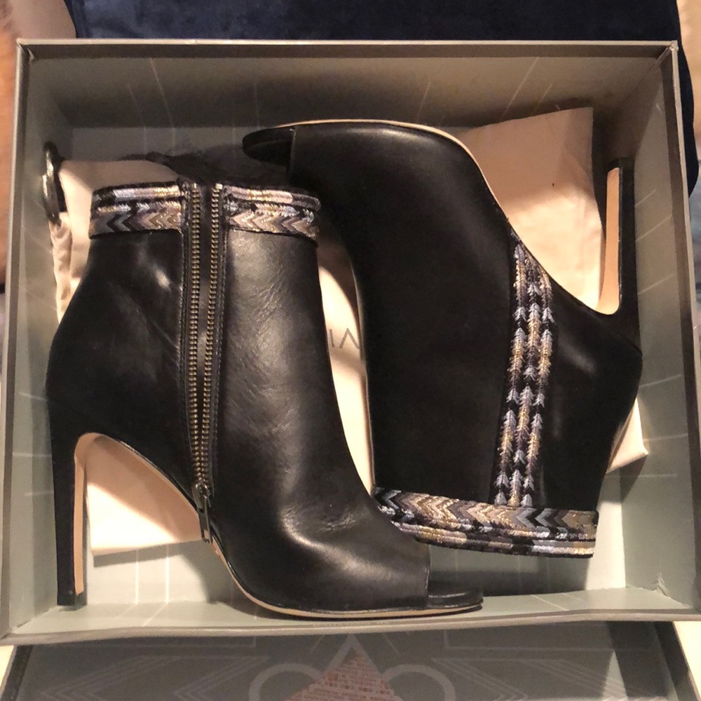 Cynthia Vincent open toe booties brand new